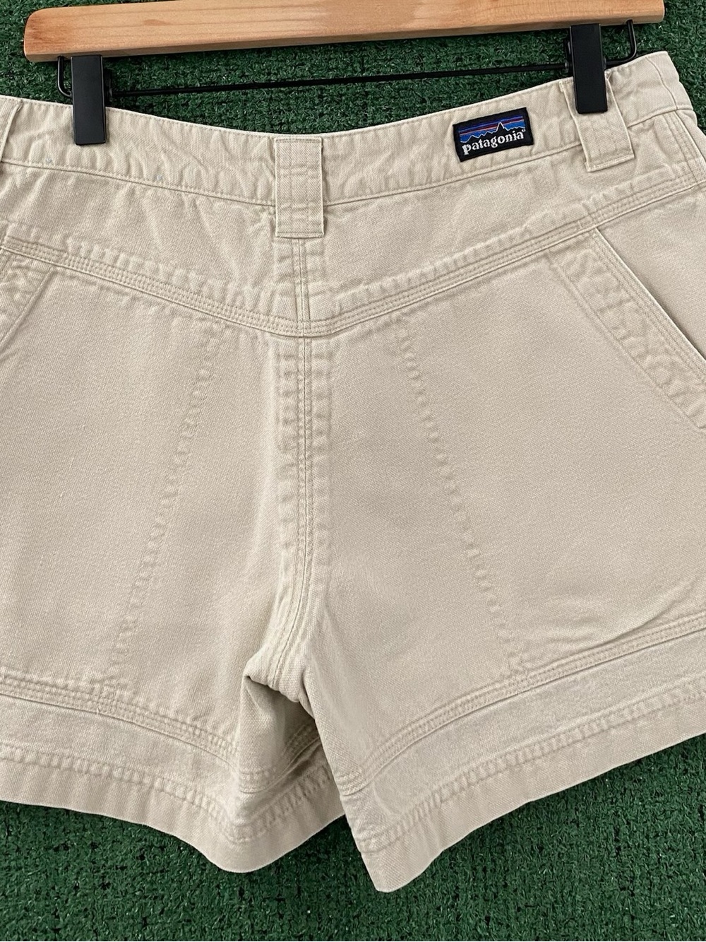 Vintage 90s Patagonia Stand Up Canvas 4” Short Shorts Women’s Size 30” Waist